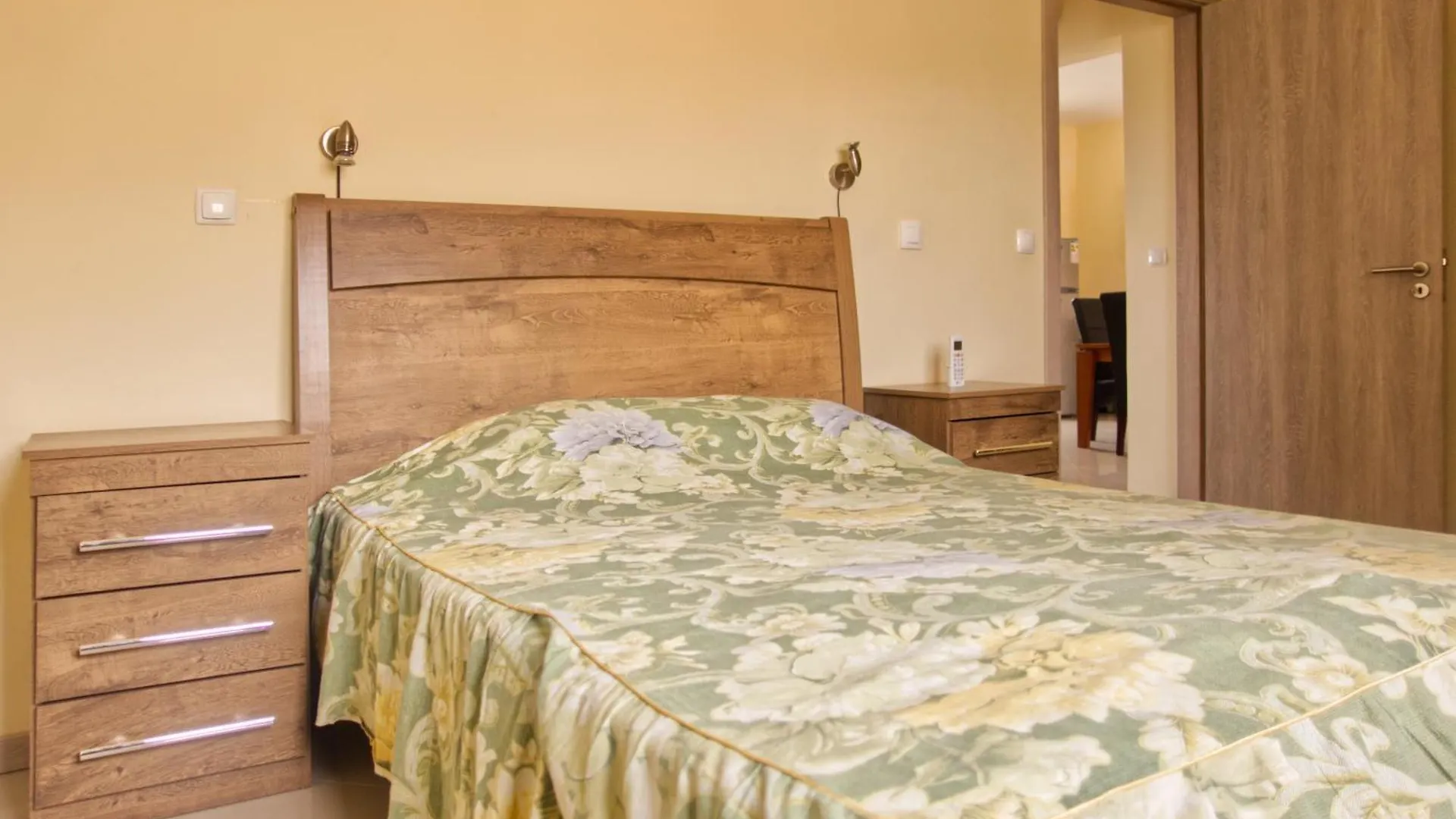 Praia Capital Residence Aparthotel 0*,