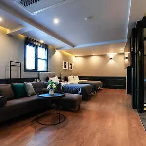 https://brown-dot-yangjeong-1.busan-hotelsweb.com